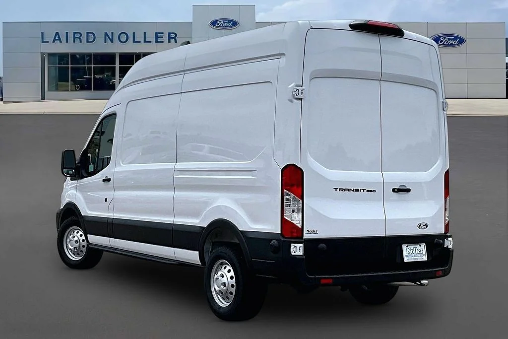 New 2026 Oxford White Ford Cargo Van image 3
