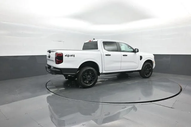 New 2026 Oxford White Ford XLT image 8