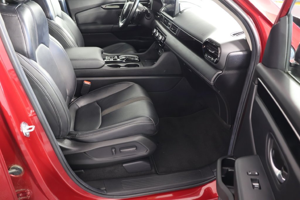 Used 2025 Radiant Red Metallic II Honda EX-L image 25