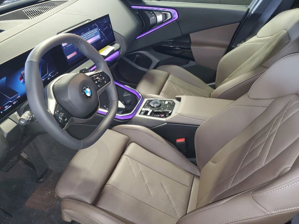 Used 2026 Black Sapphire Metallic BMW 30 xDrive image 15