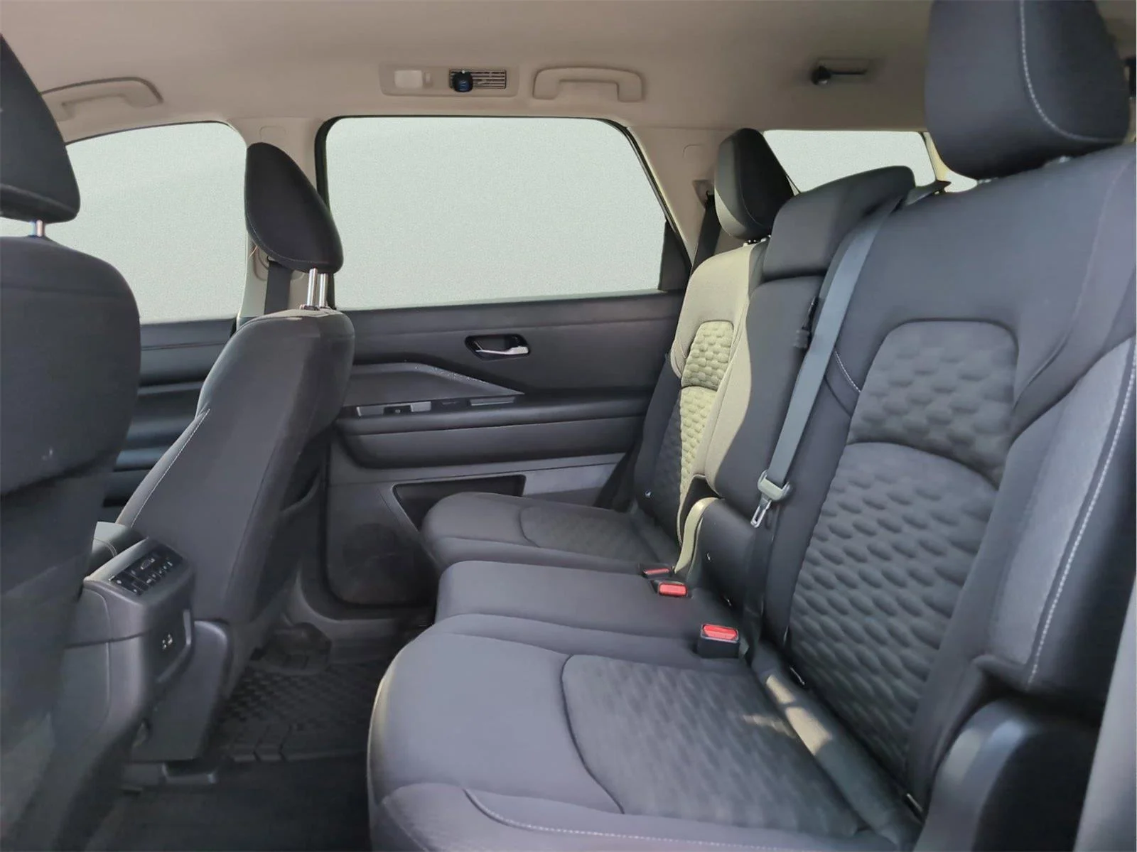 Used 2022 Gun Metallic Nissan S image 30