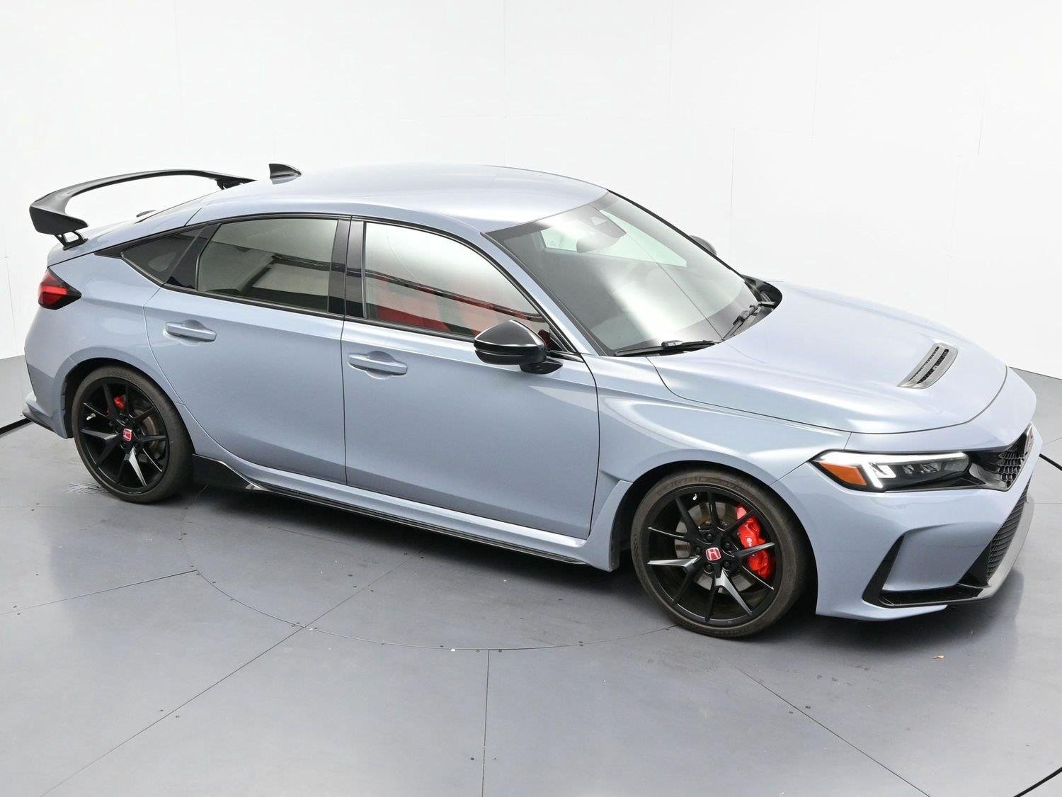 Used 2024 Sonic Gray Pearl Honda Type R image 35
