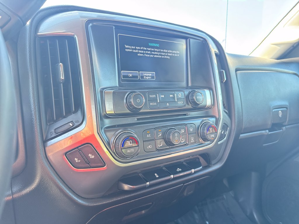 Used 2018 Gray Chevrolet LT image 18
