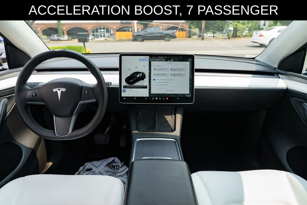 Used 2023 Black Tesla Long Range image 9