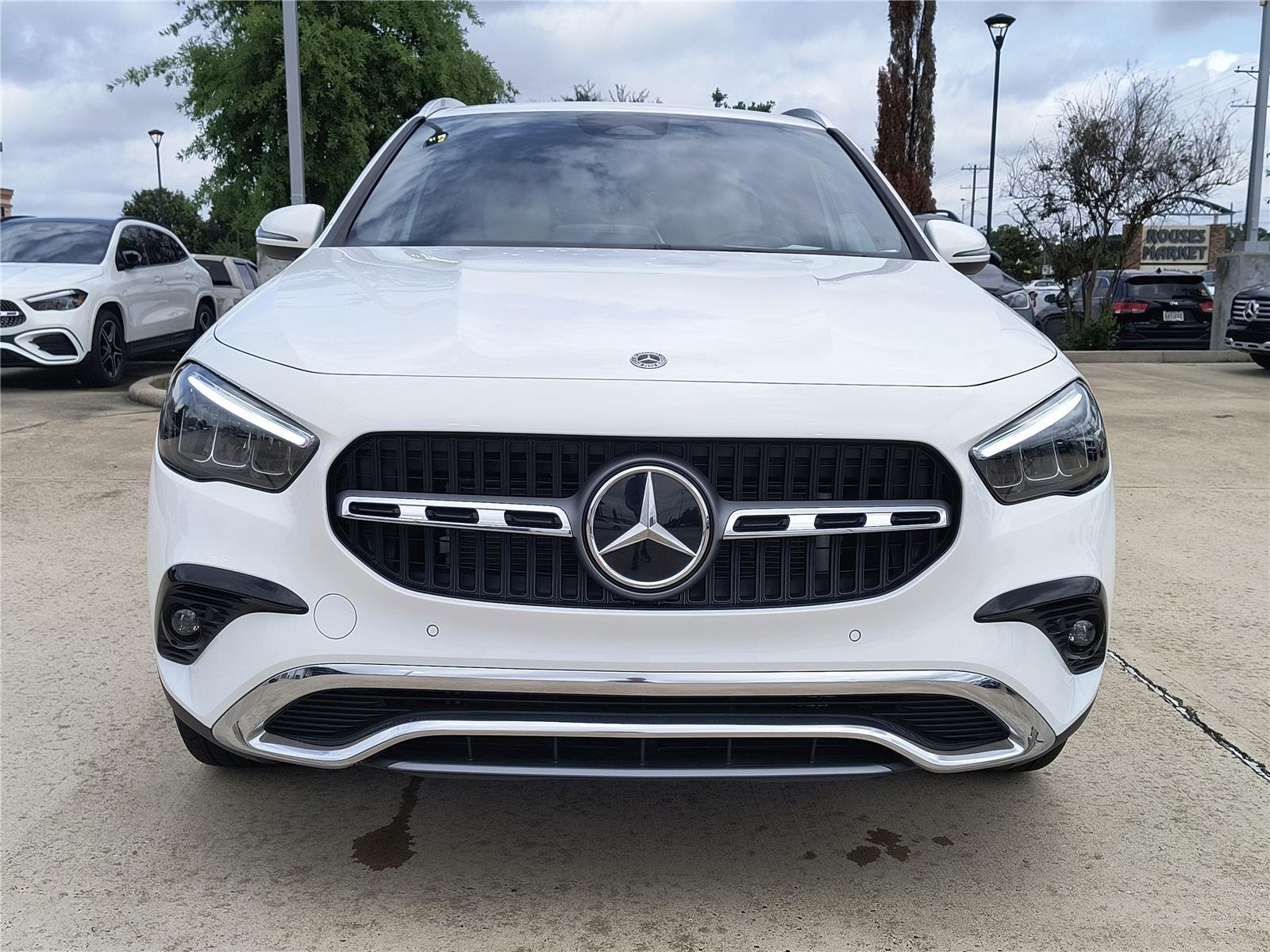 Used 2025 WHITE Mercedes-Benz GLA 250 image 11