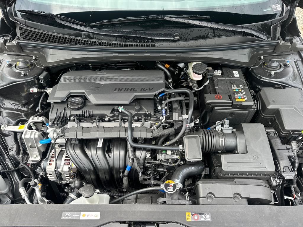 Used 2026 Abyss Black Hyundai SEL Sport image 26