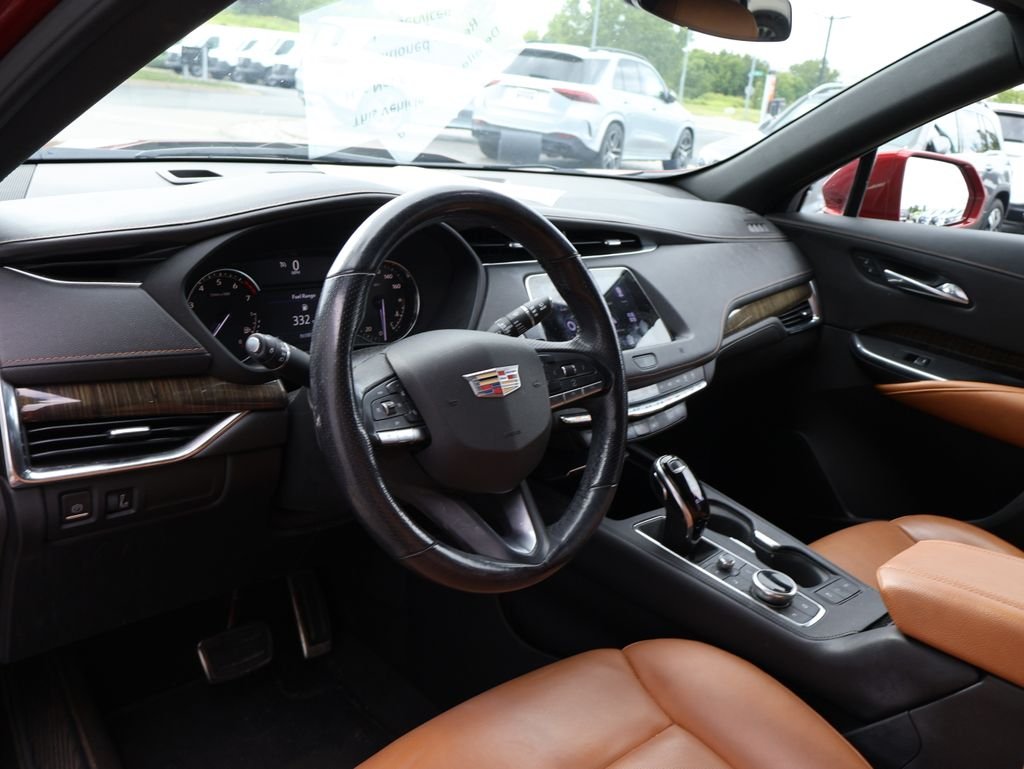 Used 2020 Red Cadillac Sport image 16