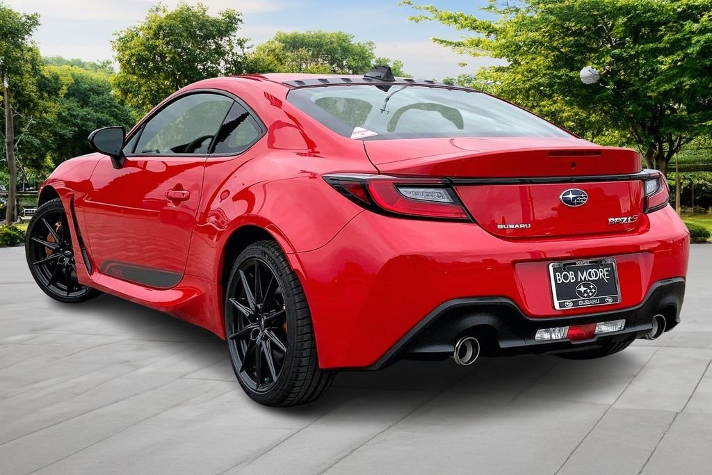 2025 Subaru BRZ tS - Photo 3