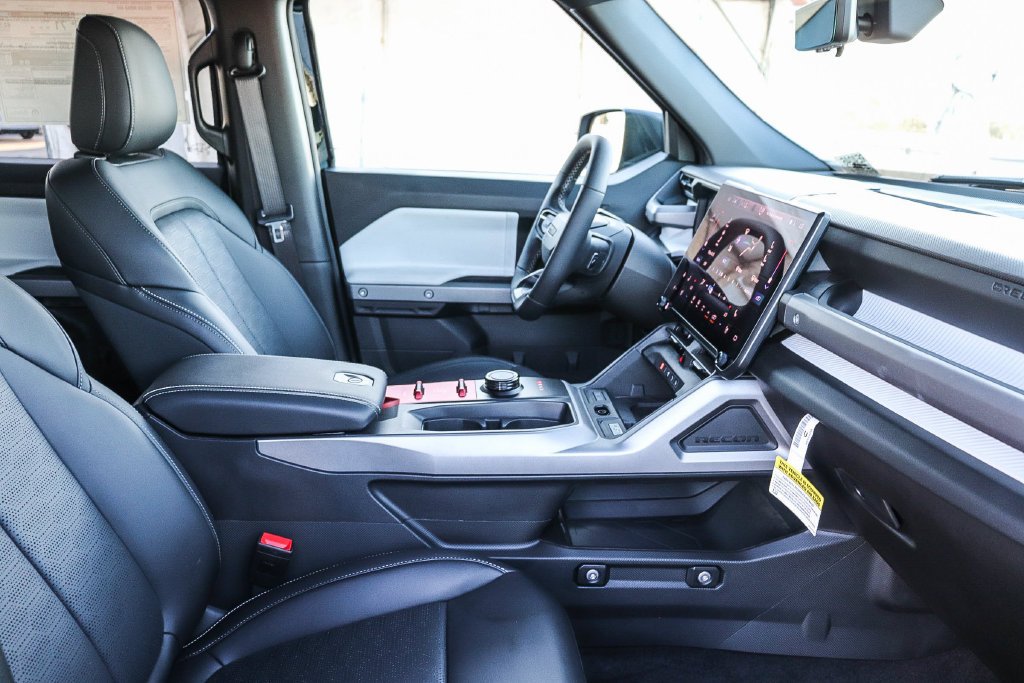 New 2026 Diamond Black Jeep Moab image 20
