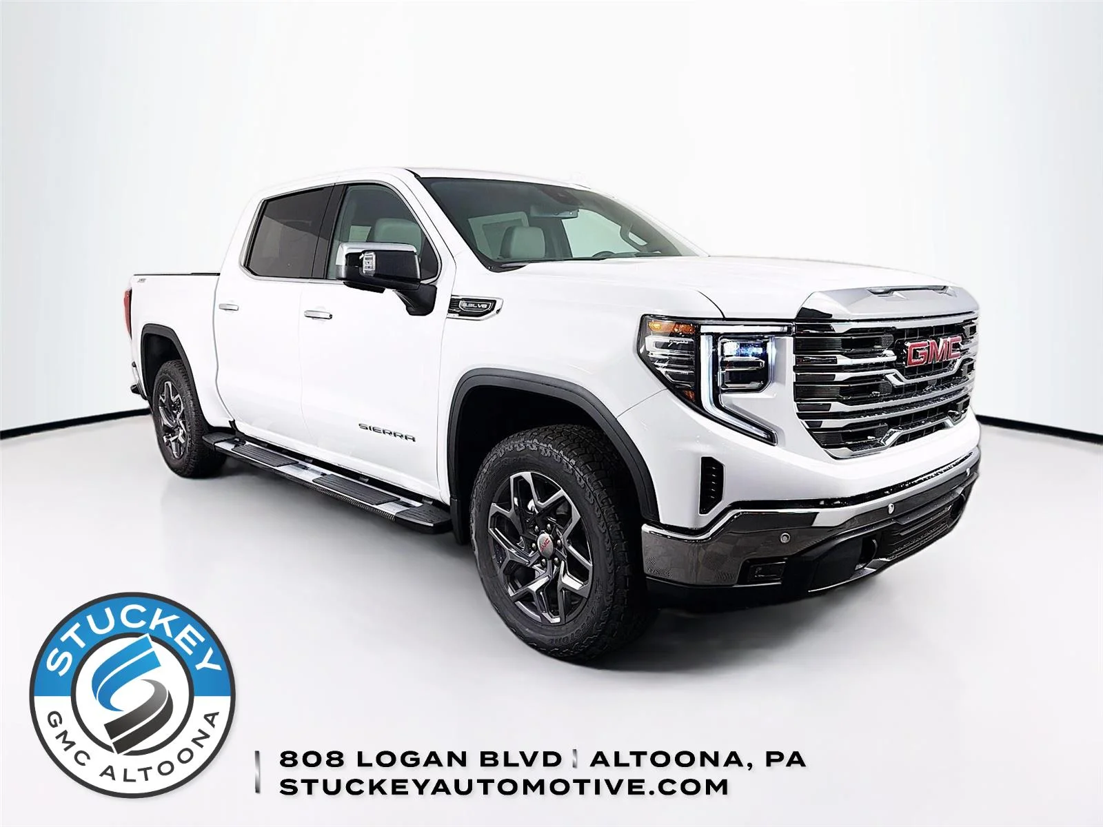 2026 GMC Sierra 4WD Crew Cab Short Box SLT's photo
