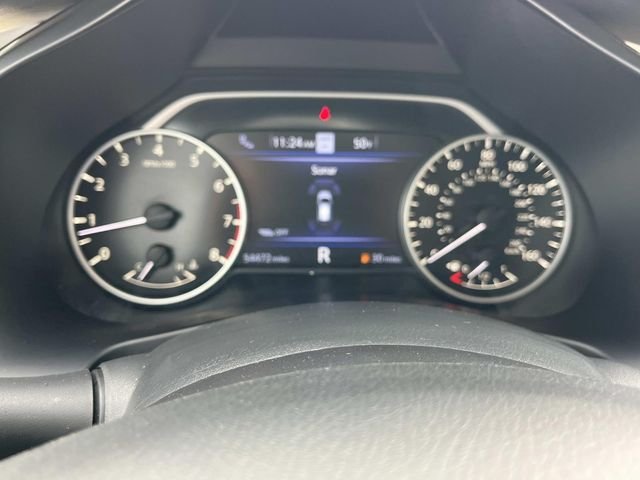 Used 2023  Nissan Platinum image 40