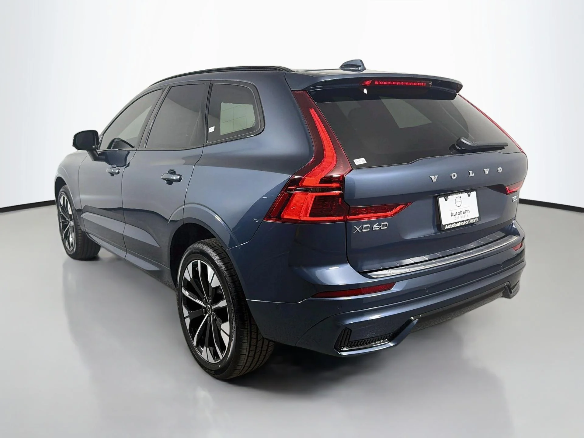 New 2027 Denim Blue Volvo Plus image 7
