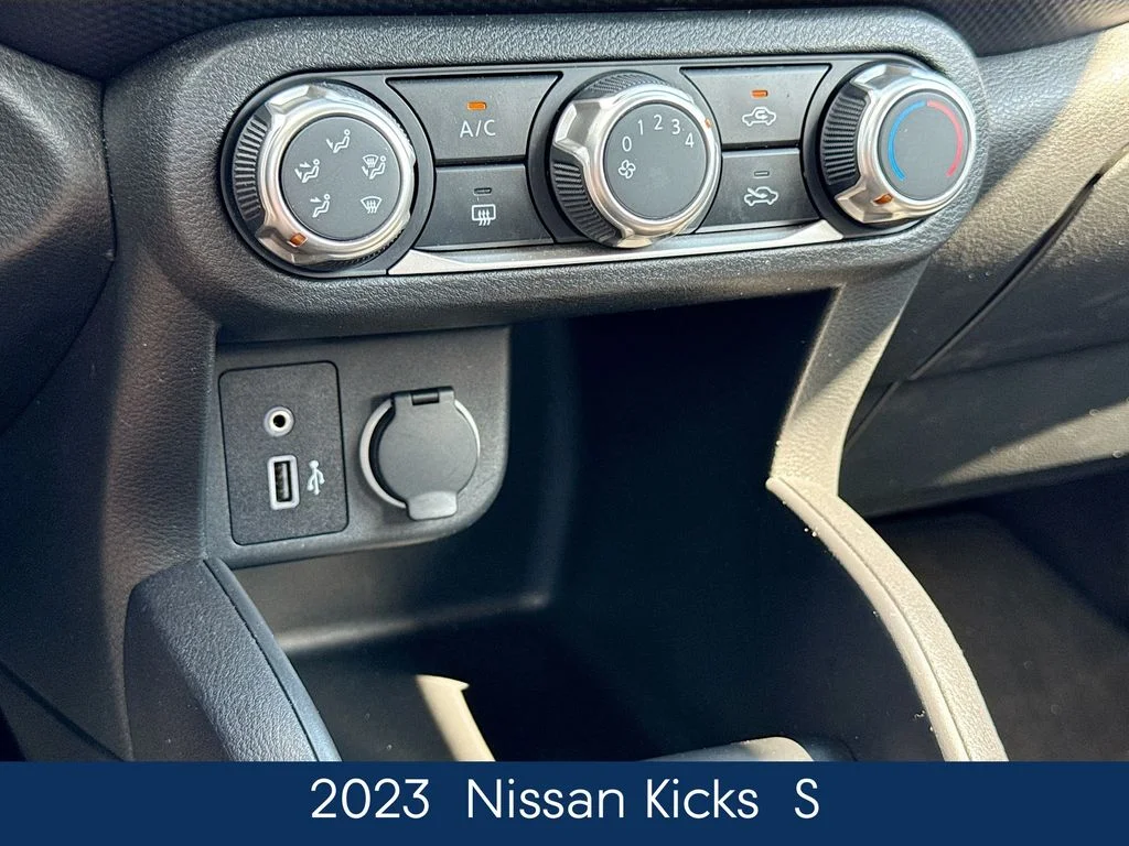 Used 2023 Black Nissan S image 32