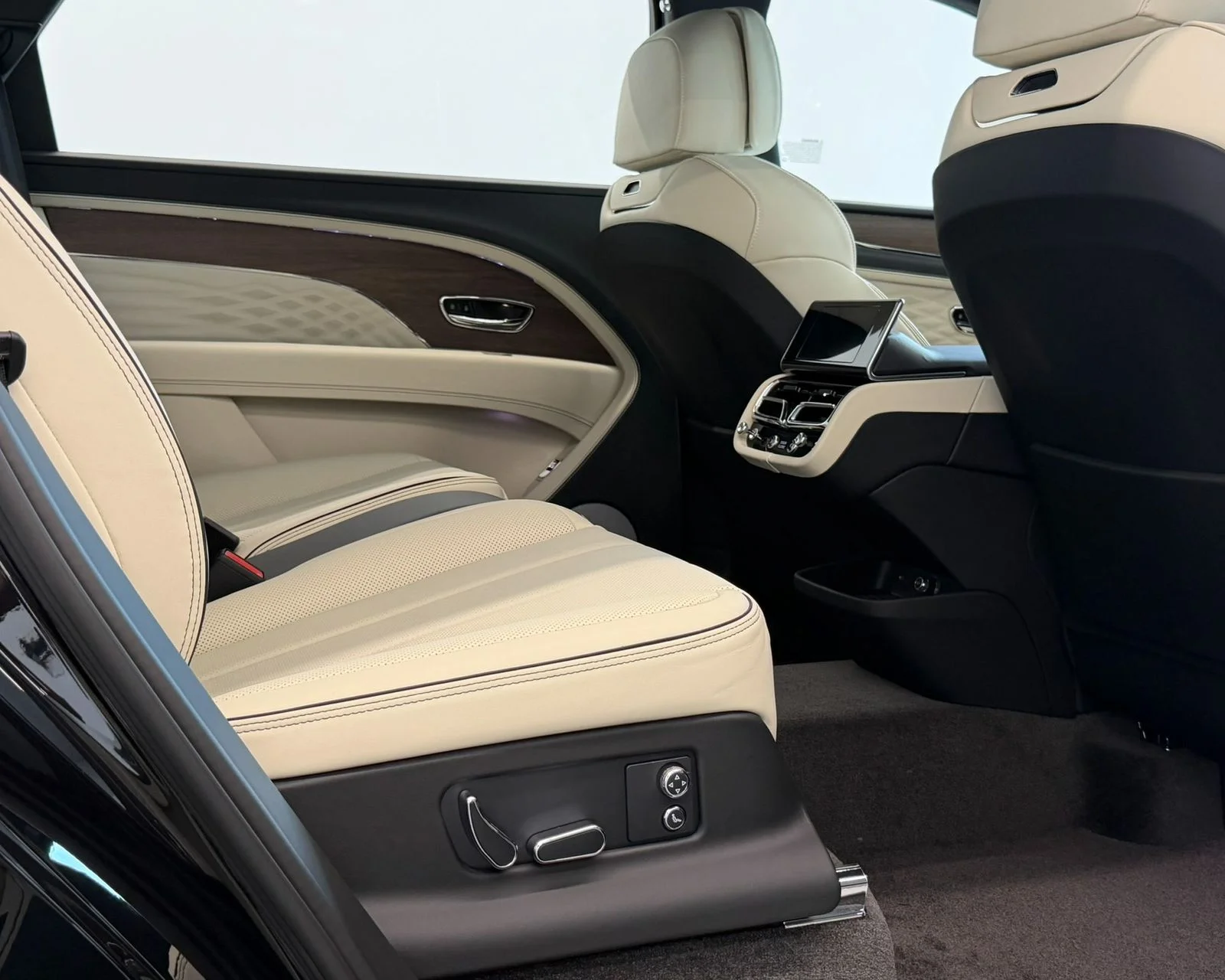 New 2026 Black Bentley Azure image 43