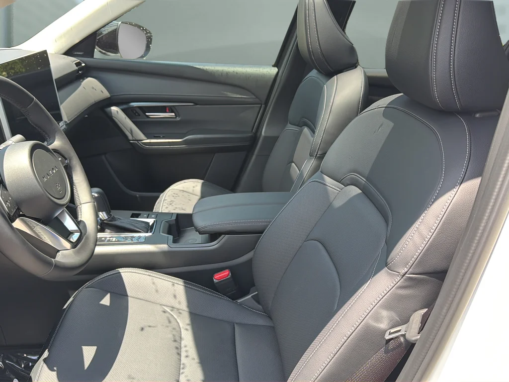 New 2026 White Metallic Mazda 2.5 S Premium Plus AWD image 10
