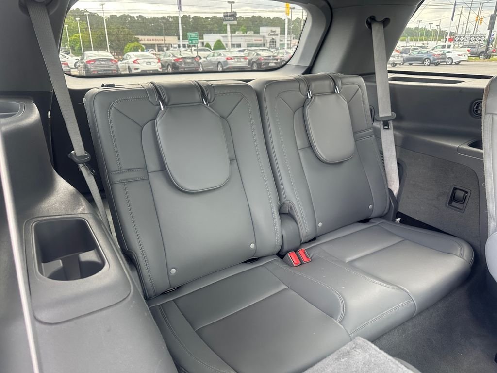 Used 2020 White Lincoln Reserve image 17