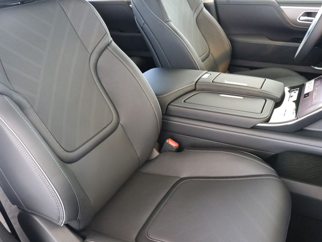 New 2026 BLACK OBSIDIAN INFINITI Luxe 4WD image 52