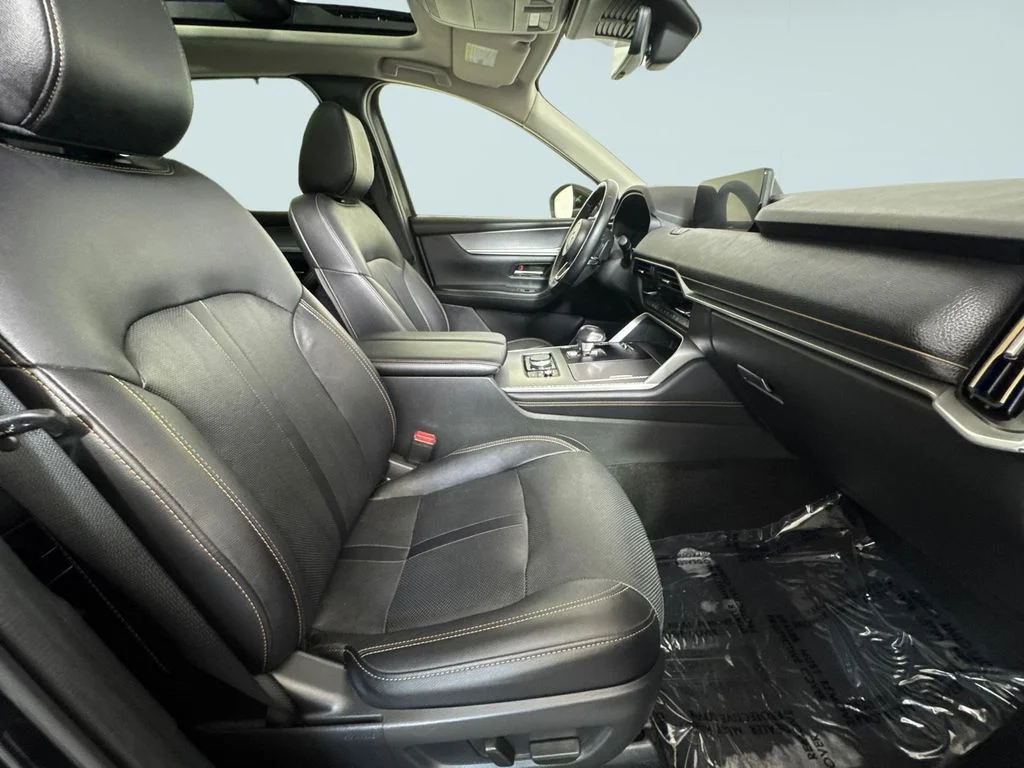 Used 2024 Black Mazda 3.3 Turbo Premium image 8