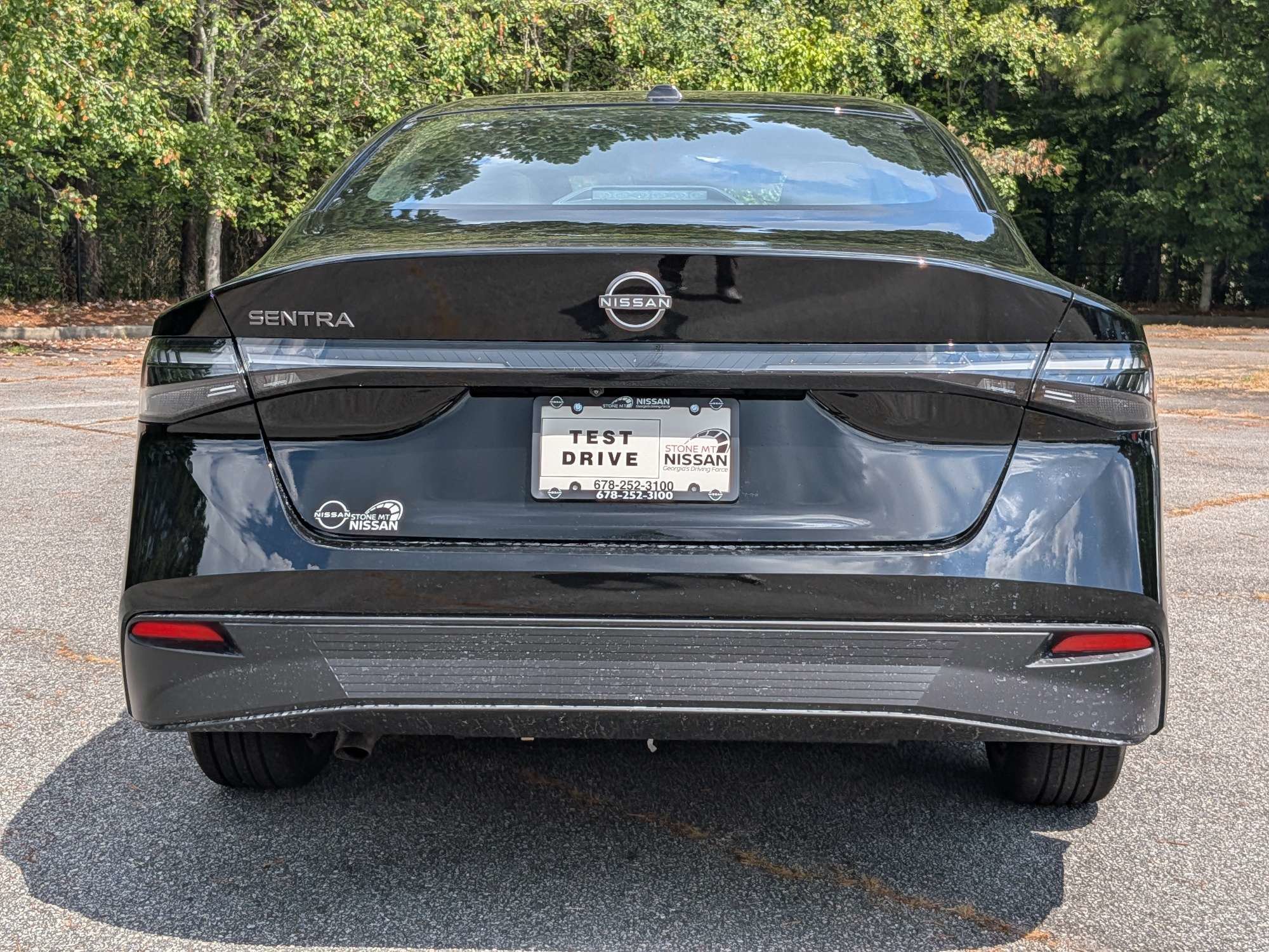 New 2027 Black Nissan SV image 4