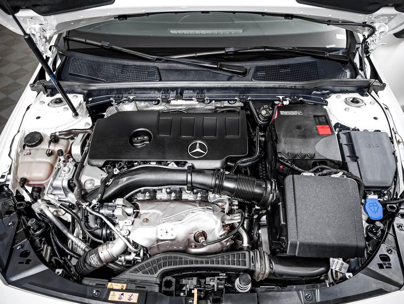 Certified Used 2023 Polar White Mercedes-Benz CLA 250 image 3