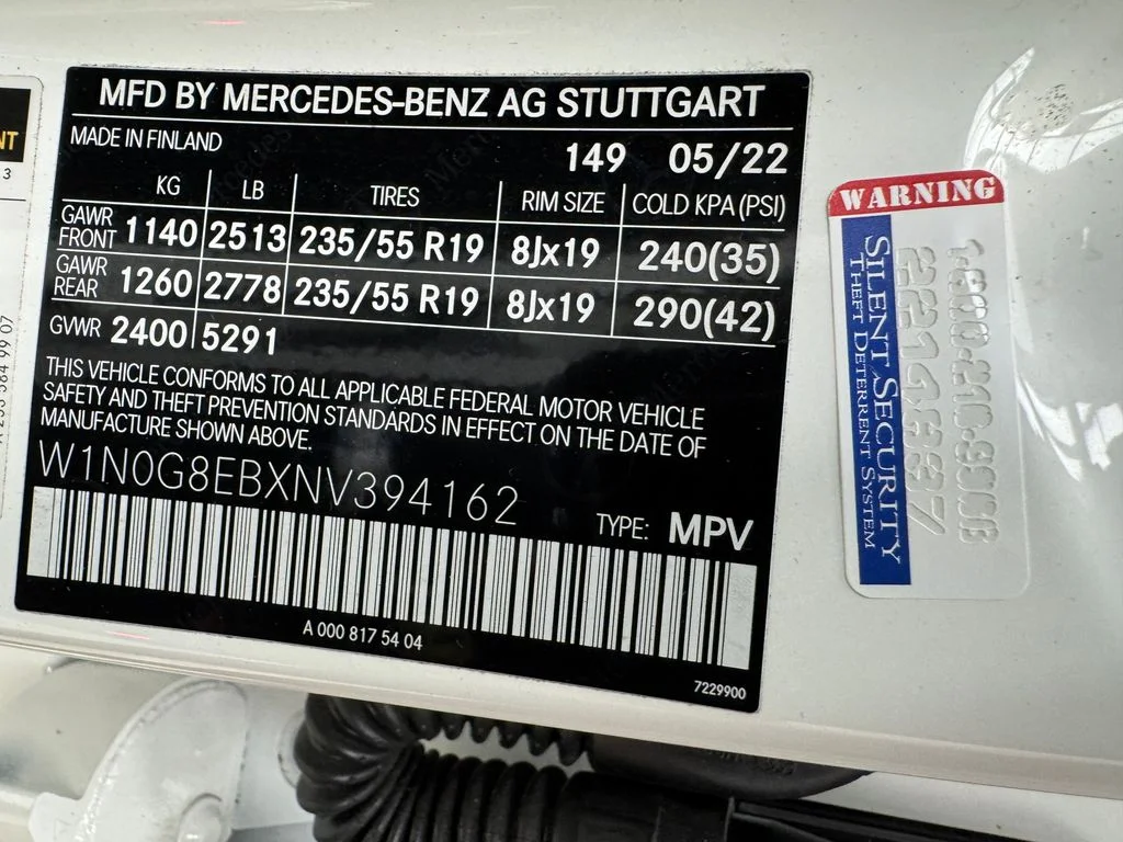 Used 2022 White Mercedes-Benz GLC 300 image 29