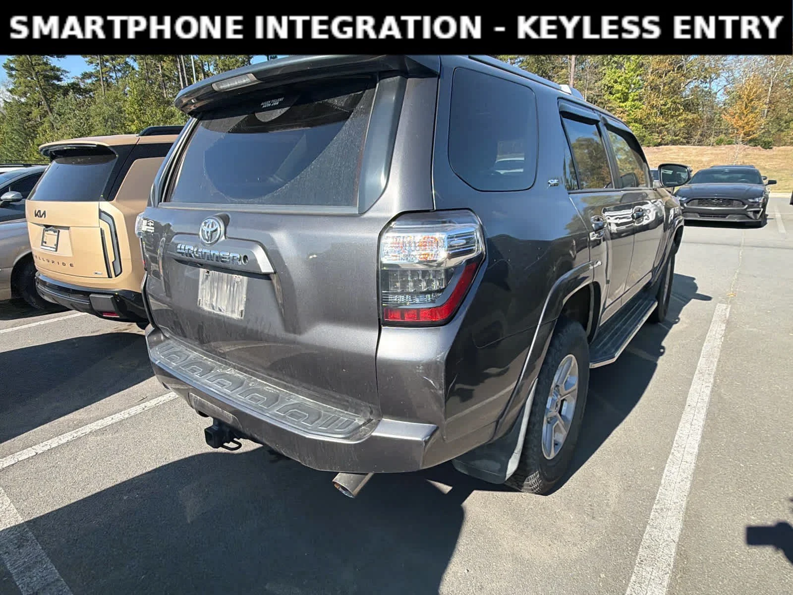Used 2018 Magnetic Gray Metallic Toyota SR5 Premium image 4