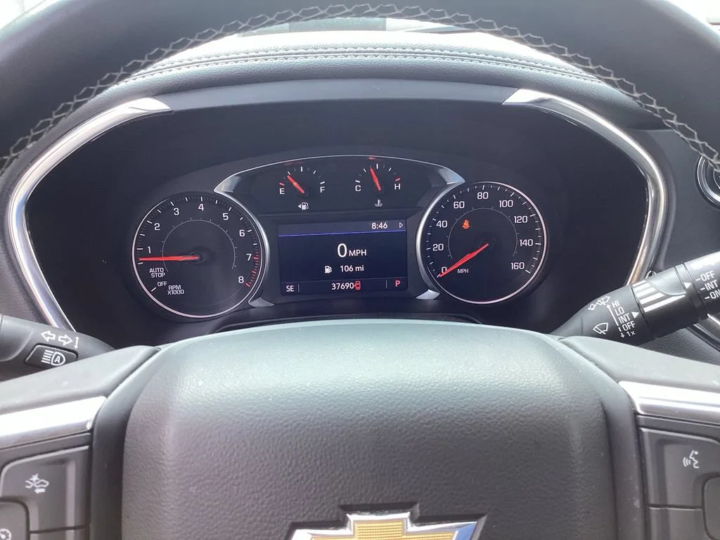 Used 2024 Riptide Blue Metallic Chevrolet 3LT image 15