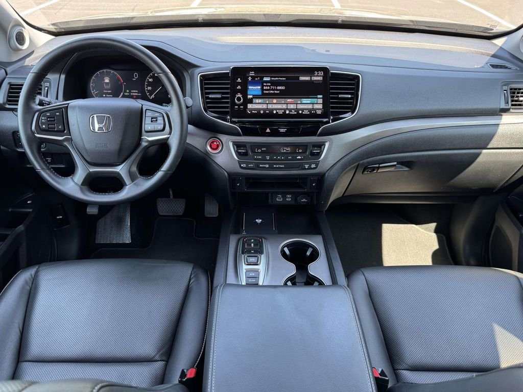 Used 2025 Gray Honda RTL image 2