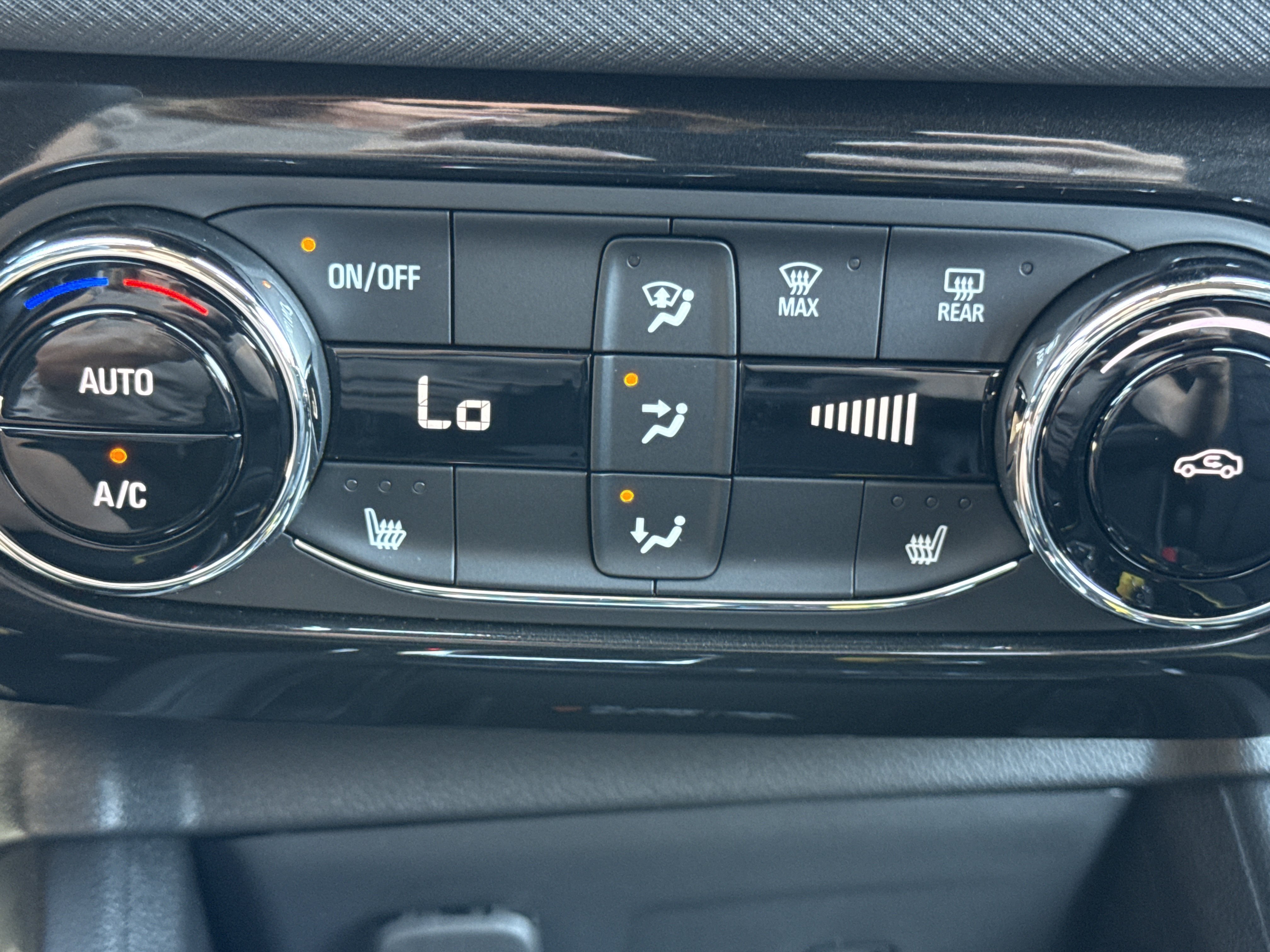 2026 Chevrolet Trailblazer Activ - Photo 17