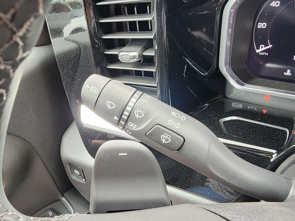 2026 GMC Sierra 1500 SLT - Photo 24