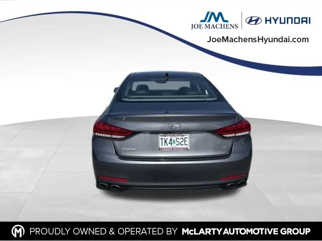 Used 2015 Gray Hyundai 5.0 image 7