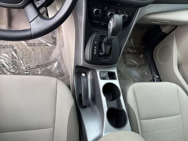 Used 2014 White Ford SE image 22