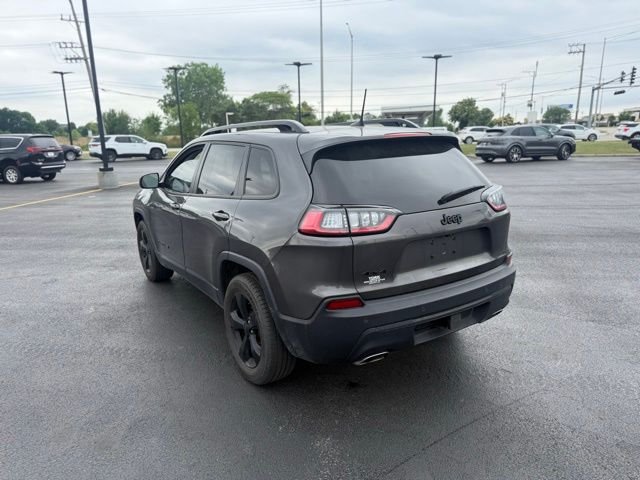 Certified Used 2019 Gray Jeep Altitude image 3