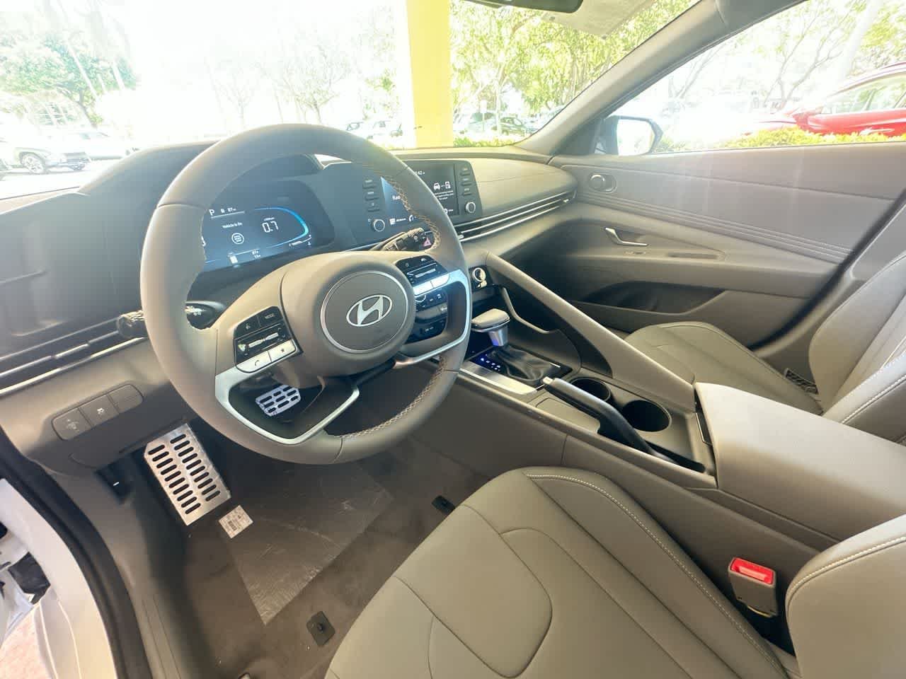 New 2026 Serenity White Hyundai SEL Sport image 13