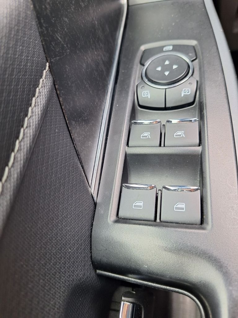 Used 2023 Blue Ford XLT image 20