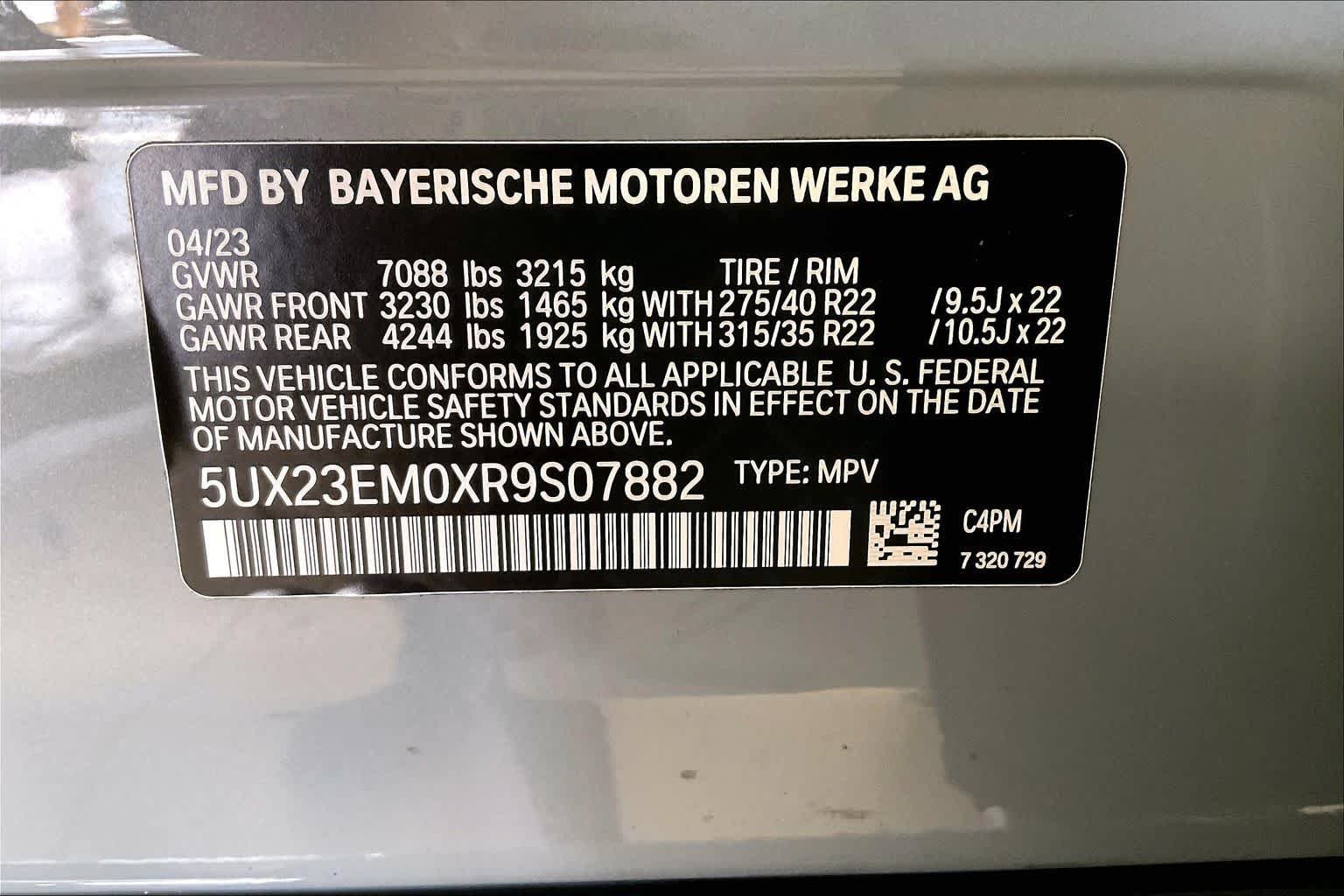 Used 2024 Brooklyn Grey Metallic BMW xDrive40i image 32