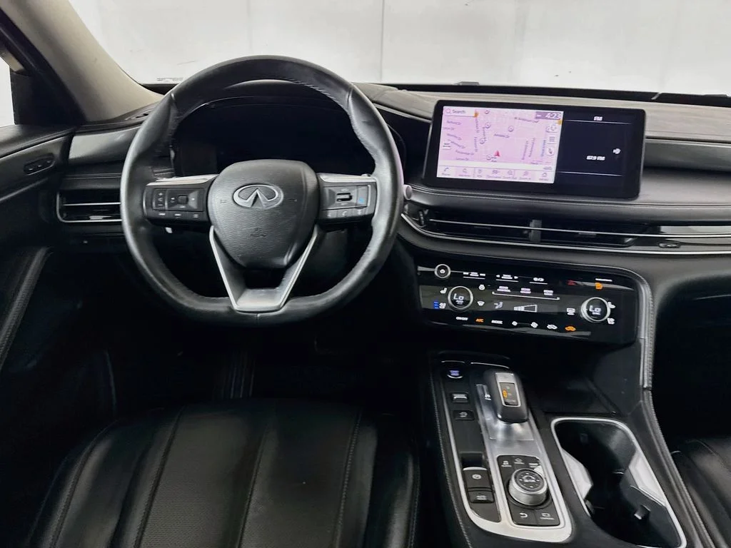 Certified Used 2023 Silver INFINITI LUXE image 30