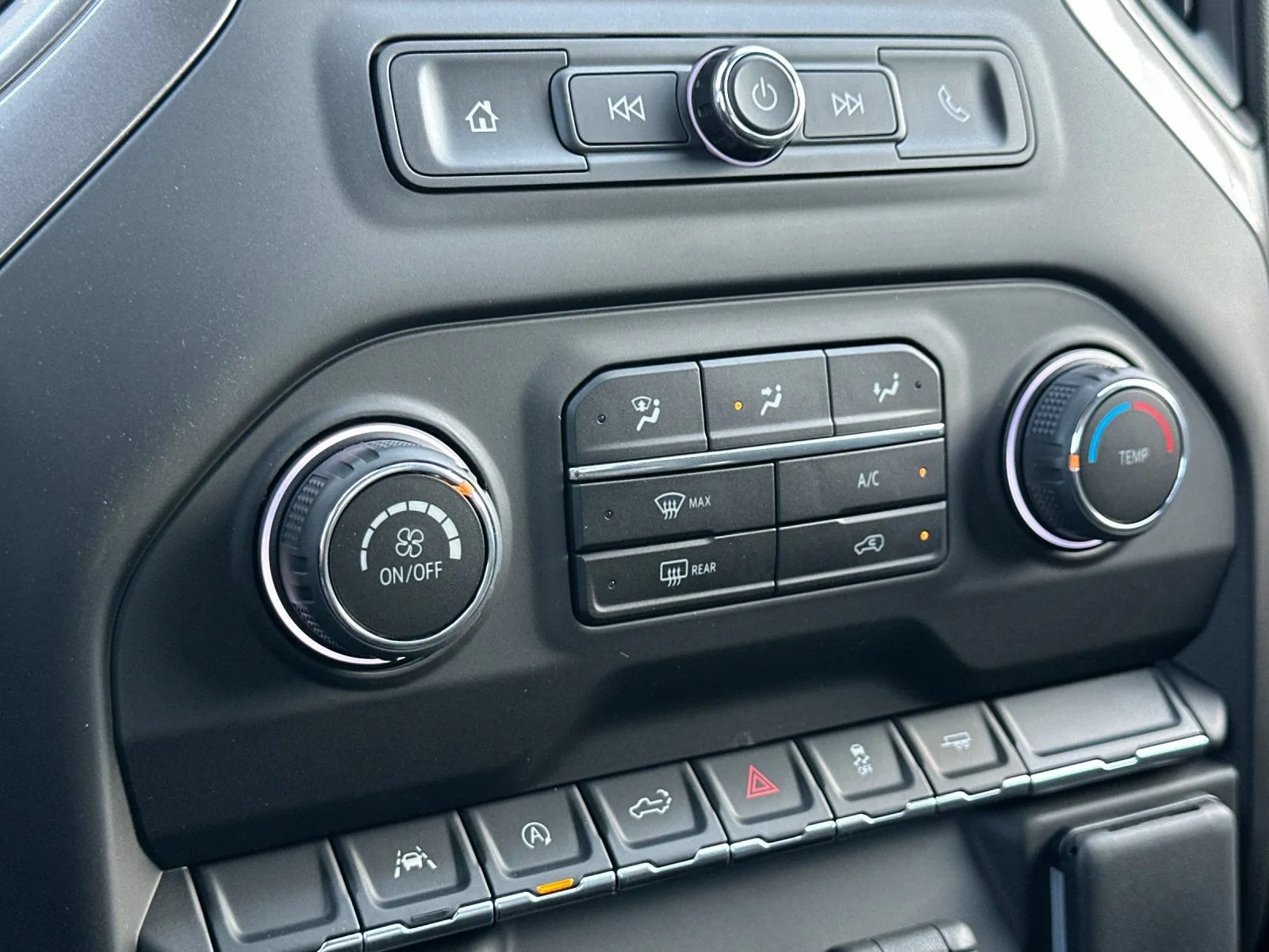 2026 Chevrolet Silverado 1500 Custom - Photo 19