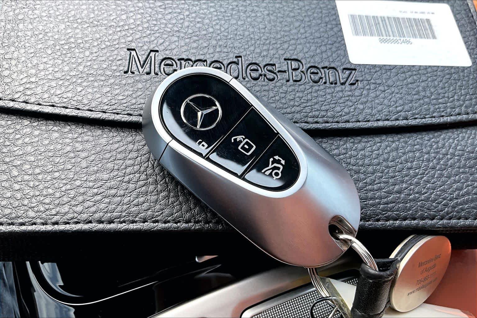 Used 2024 Obsidian Black Metallic Mercedes-Benz S 580 image 15