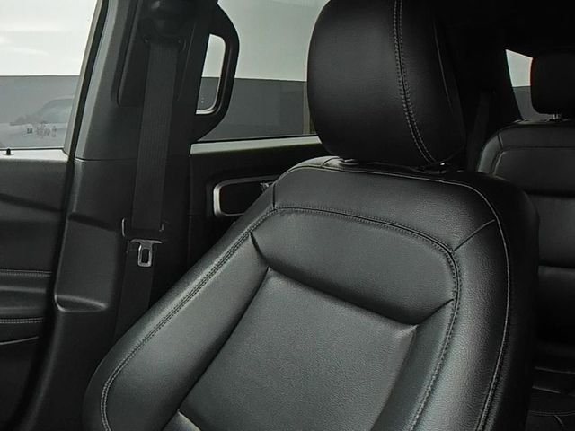 Used 2020 White Ford XLT image 39