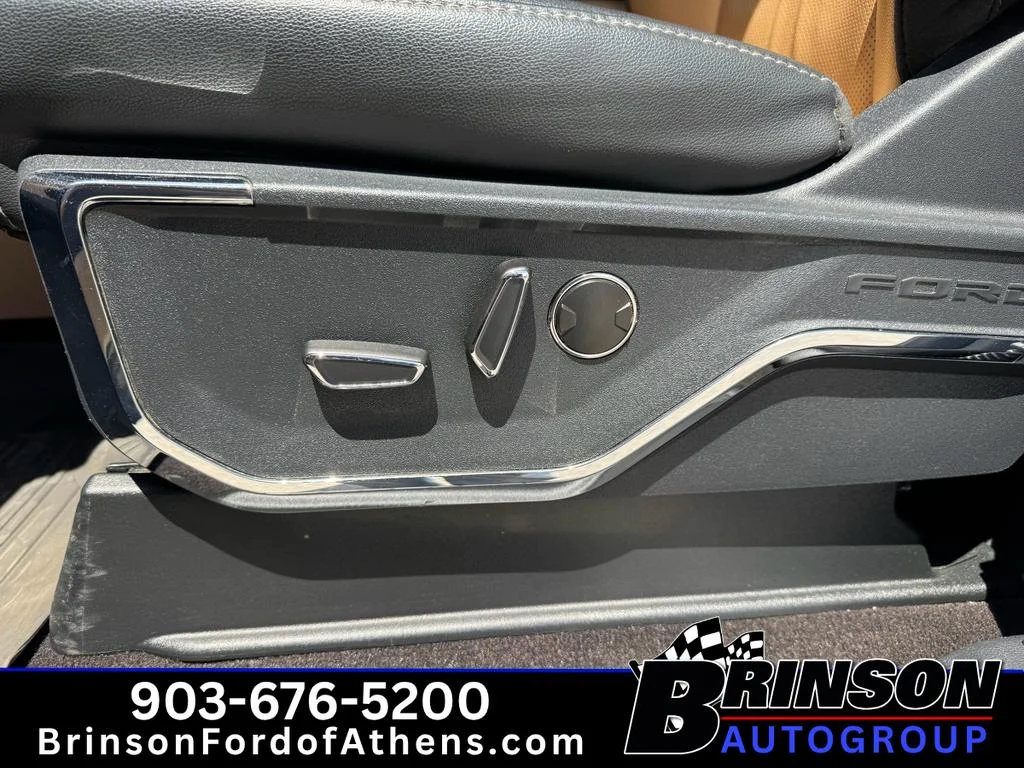 Used 2021 Antimatter Blue Metallic Ford LARIAT image 16