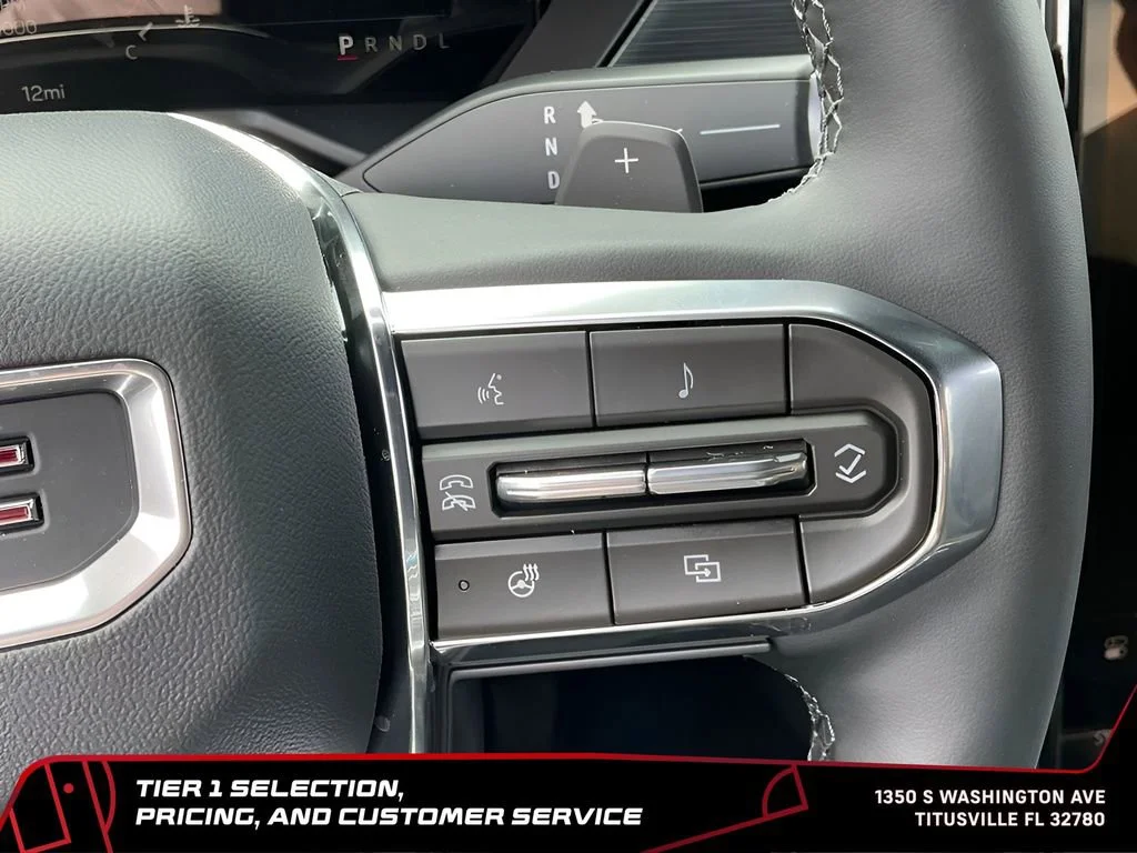New 2026 Sterling Metallic GMC Elevation image 28