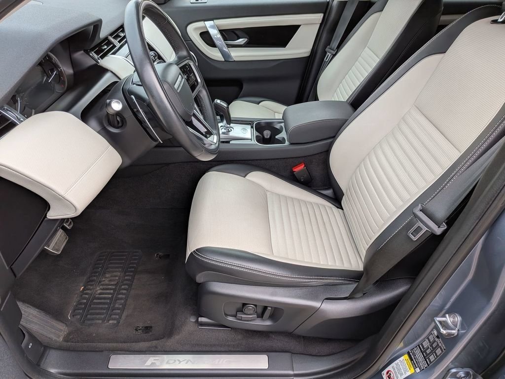 Used 2023  Land Rover SE R-Dynamic image 12