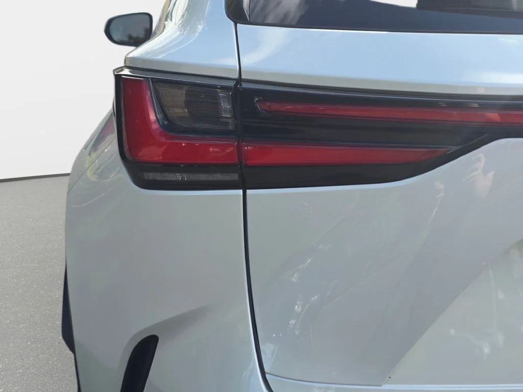 Certified Used 2025 White Lexus 450h+ Luxury image 36
