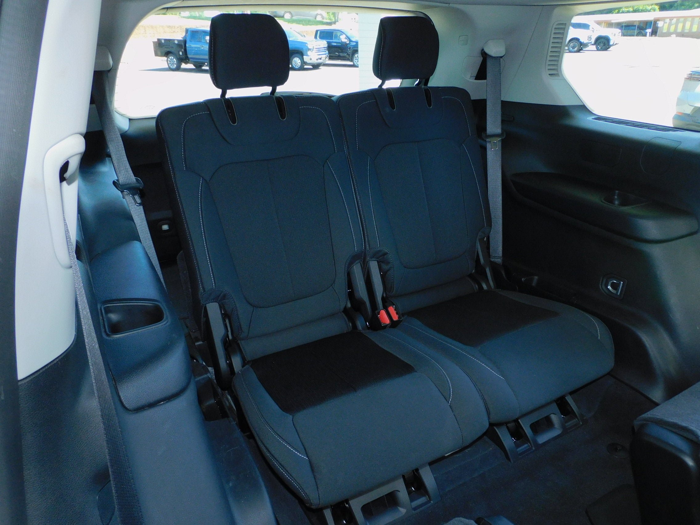 Used 2023 Bright White Clearcoat Jeep Laredo image 47