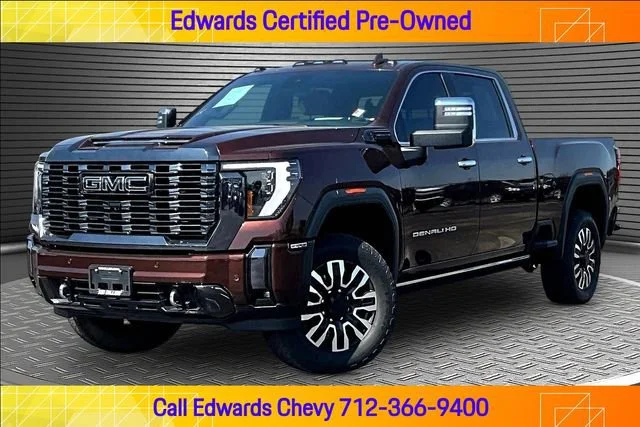 2024 GMC Sierra 4WD Crew Cab Long Box Denali Ultimate's photo