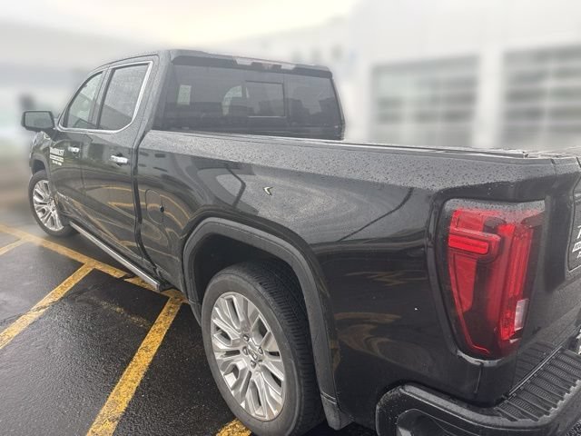 Used 2021 ONYX BLACK GMC Denali image 2