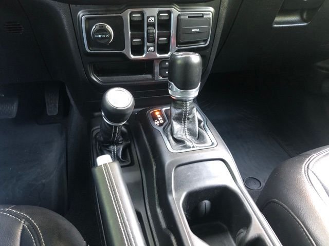 Used 2023 White Jeep Sahara 4xe image 34