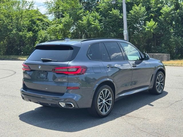 Used 2021 Gray BMW xDrive40i image 5