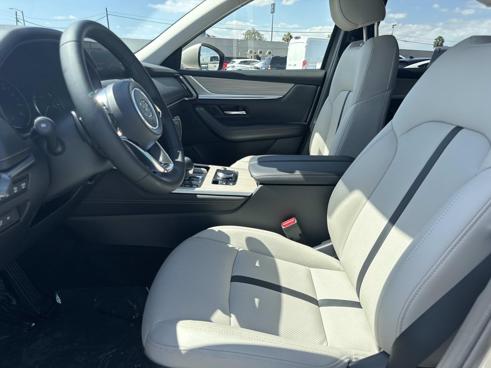 New 2026 Platinum Quartz Metallic Mazda 3.3 Turbo Preferred AWD image 9